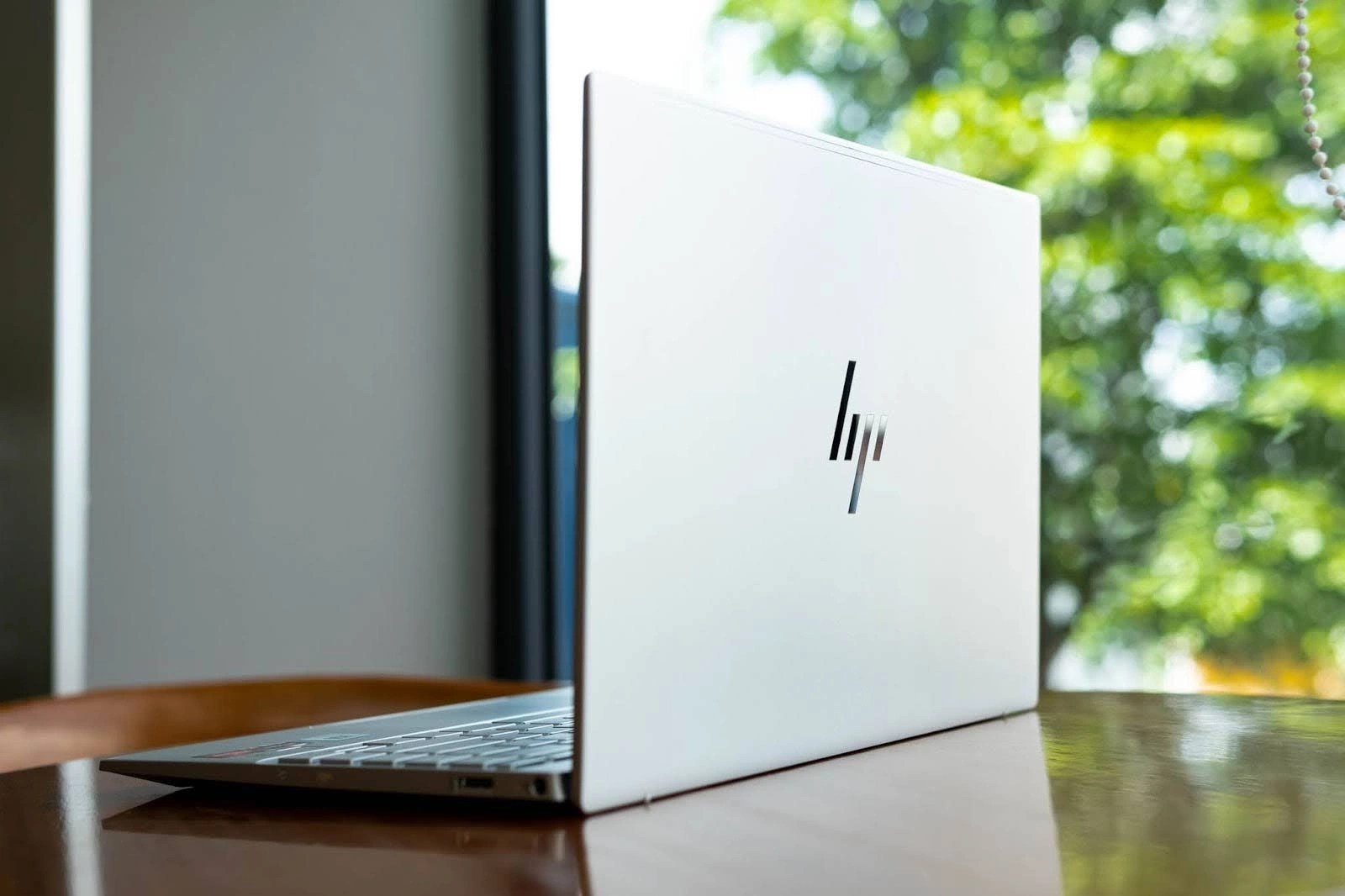 Gợi ý một số laptop có cấu hình phù hợp với sinh viên