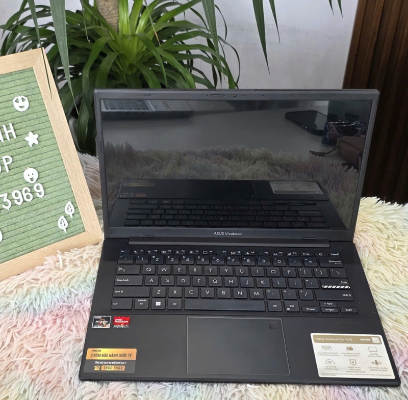 Laptop ASUS VivoBook Go 14 E1404FA R5-7520U/16GB/512GB PCIE/14.0 FHD/WIN11/đen