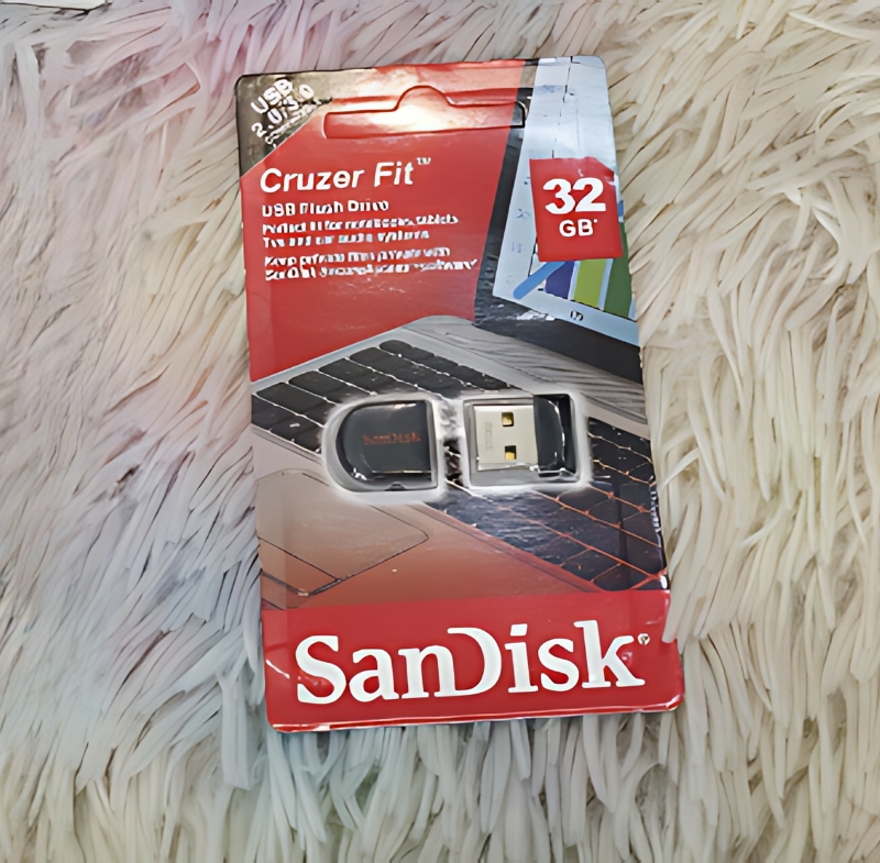 USB SanDisk 32GB